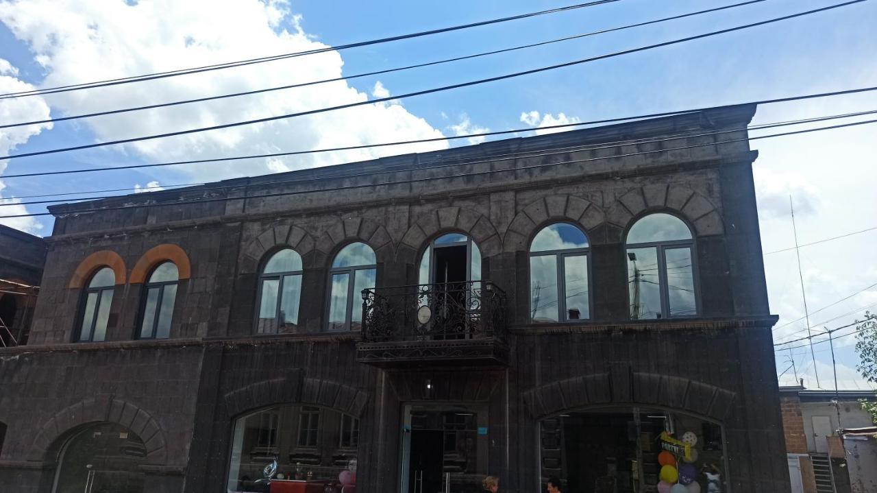 Hotel Sesil Guiumri Exterior foto